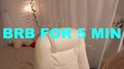 Snapshot of party_4_u chatting on 11/20/25, 11:21 Sofi online show from 11/20/25, 11:21