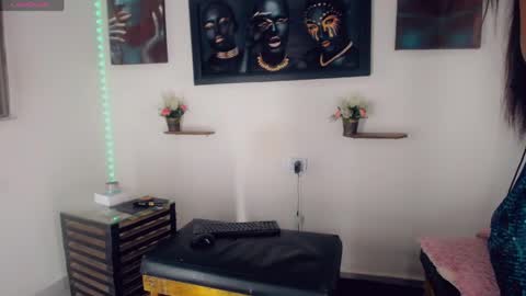 party_fre_girl online show from 05/11/26, 10:18