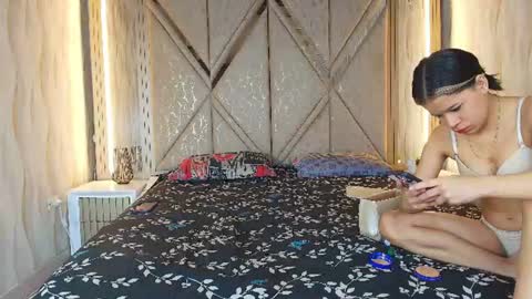 Danna online show from 06/30/26, 01:45