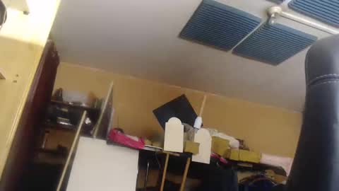 Snapshot of pascal88881 chatting on 12/28/24, 10:02 pascal88881 online show from 12/28/24, 10:02