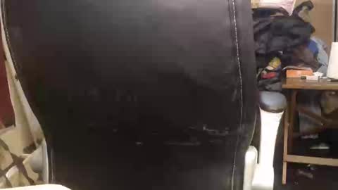 Snapshot of pascal88881 chatting on 01/03/25, 05:53 pascal88881 online show from 01/03/25, 05:53