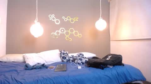 pasionados online show from 09/19/25, 02:35