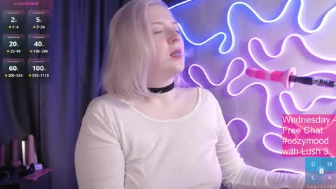 LunaAlan online show from 10/08/25, 04:54