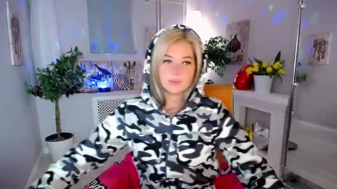 I have returned from vacation and I am glad to share my energy and emotions with you online show from 01/23/25, 09:29