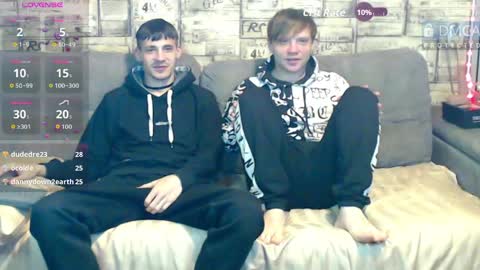 Max tall dark-haired guy with tattoos and Phil blond-haired online show from 05/15/26, 11:12