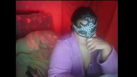 Snapshot of passionduo4 chatting on 01/13/25, 10:35 PassionDuo4 online show from 01/13/25, 10:35