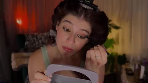 Call me Miss Alice Careful Passion Queen online show from 10/18/25, 01:45