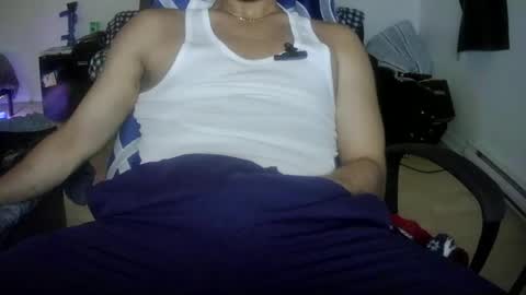 Snapshot of passionfuckin chatting on 06/17/26, 01:41 passionfuckin online show from 06/17/26, 01:41