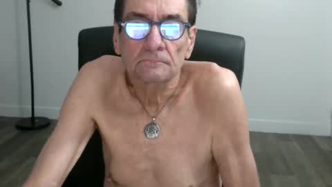 Bob online show from 11/11/25, 03:23