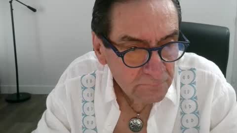 Bob online show from 12/19/25, 04:03