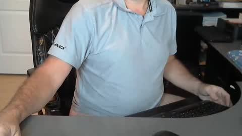 Snapshot of patdaddy6217 chatting on 11/26/25, 01:01 patdaddy6217 online show from 11/26/25, 01:01