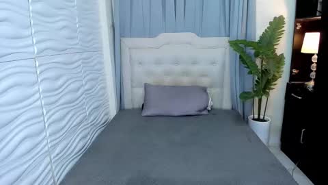 Snapshot of patricia_miller08 chatting on 10/14/25, 06:47 patricia_miller08 online show from 10/14/25, 06:47