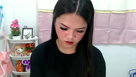 Snapshot of patricia_sexslut chatting on 02/17/25, 05:32 Patricia online show from 02/17/25, 05:32