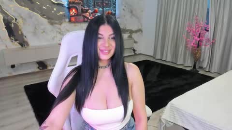 Snapshot of patriciakeys chatting on 11/27/25, 05:20 Patricia online show from 11/27/25, 05:20