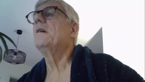 patrick5275 online show from 11/09/25, 06:33