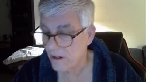 Snapshot of patrick5275 chatting on 01/08/26, 06:16 patrick5275 online show from 01/08/26, 06:16