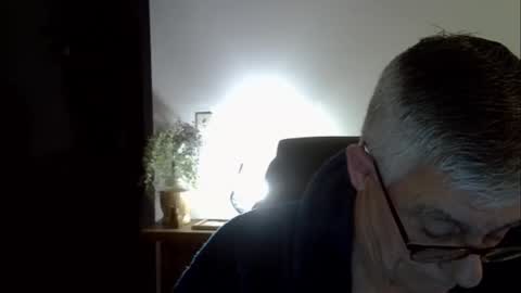 Snapshot of patrick5275 chatting on 02/10/26, 05:44 patrick5275 online show from 02/10/26, 05:44