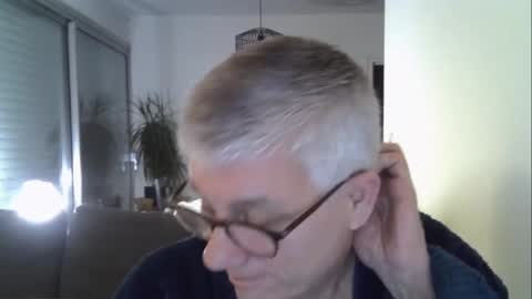 Snapshot of patrick5275 chatting on 04/12/26, 05:34 patrick5275 online show from 04/12/26, 05:34