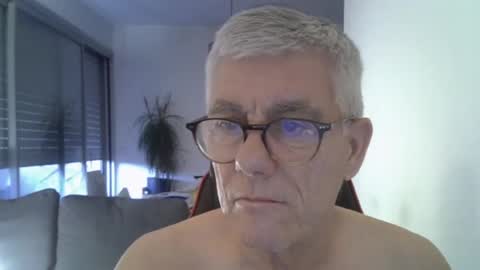 Snapshot of patrick5275 chatting on 06/17/26, 04:15 patrick5275 online show from 06/17/26, 04:15