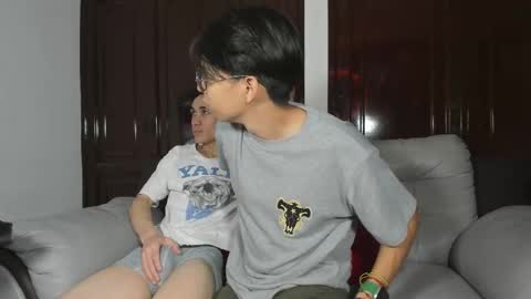 Snapshot of patrick_ander chatting on 03/18/26, 01:25 patrick 19 bottom---- ander 18 top online show from 03/18/26, 01:25