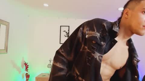 Patrick online show from 09/23/25, 04:26