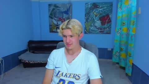 Snapshot of patrik027 chatting on 10/26/25, 06:47 .... online show from 10/26/25, 06:47