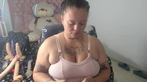 patty squirt87 online show from 02/18/26, 03:02
