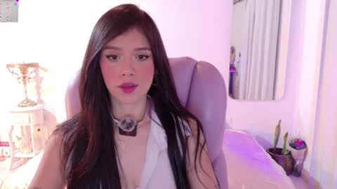 Snapshot of pau_cute chatting on 04/08/26, 04:45 Sofa online show from 04/08/26, 04:45