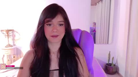 Snapshot of pau_cute chatting on 04/15/26, 05:03 Sofa online show from 04/15/26, 05:03