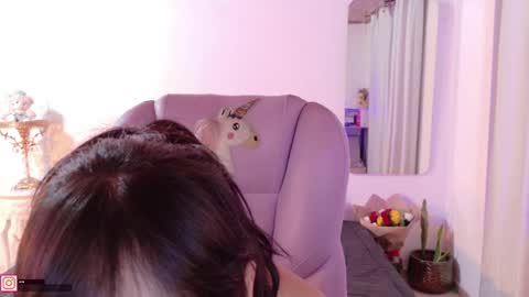 Snapshot of pau_cute chatting on 04/20/26, 09:27 Sofa online show from 04/20/26, 09:27