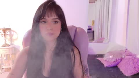Snapshot of pau_cute chatting on 04/26/26, 09:34 Sofa online show from 04/26/26, 09:34