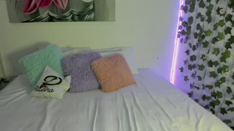 paulina online show from 01/03/25, 12:00
