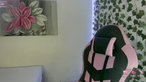 paulina online show from 01/06/25, 12:37