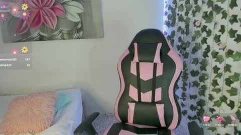 paulina online show from 01/06/25, 03:42