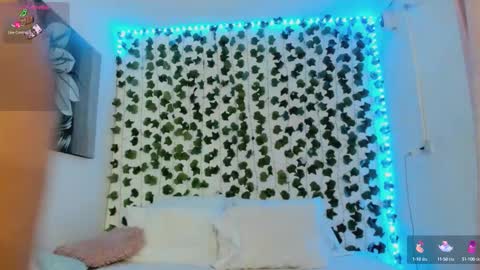 paulina online show from 09/12/25, 02:33