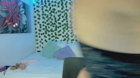 paulina online show from 09/23/25, 01:08