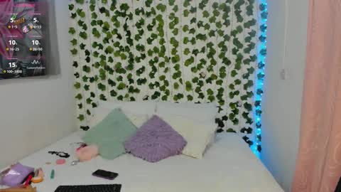 paulina online show from 10/03/25, 12:40