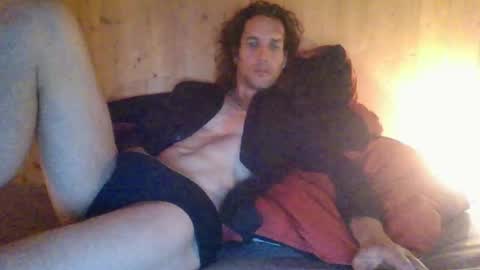 Snapshot of paueriwan chatting on 12/06/24, 08:51 paueriwan online show from 12/06/24, 08:51