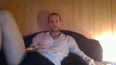 Snapshot of paueriwan chatting on 03/12/25, 12:10 paueriwan online show from 03/12/25, 12:10