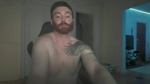 Snapshot of paul9333 chatting on 02/09/25, 01:22 shy online show from 02/09/25, 01:22