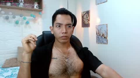 paul_cros online show from 06/19/26, 11:25
