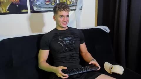 Paull George online show from 10/18/25, 05:43