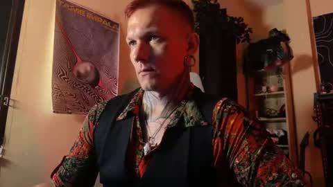 Paul online show from 07/12/26, 01:57