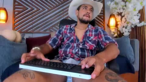 Paul Rivera online show from 10/21/25, 11:05