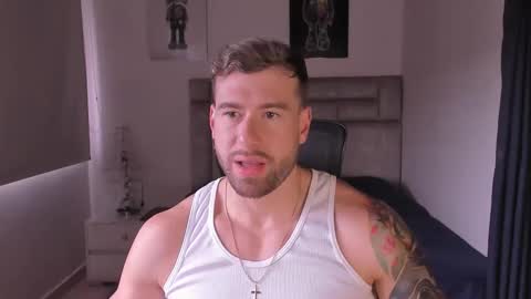 PAUL ROGER online show from 10/19/25, 01:56