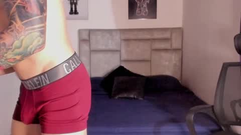 PAUL ROGER online show from 11/06/25, 02:01