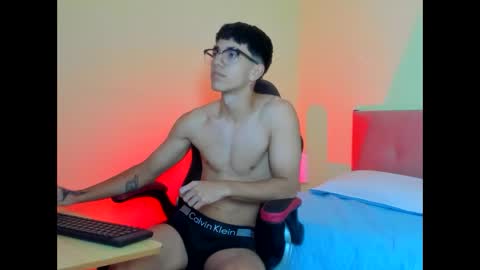 Snapshot of paul_sexycock chatting on 02/11/25, 06:22 paul_sexycock online show from 02/11/25, 06:22
