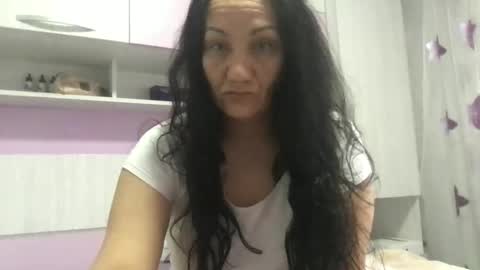 paula1442 online show from 03/01/25, 08:02