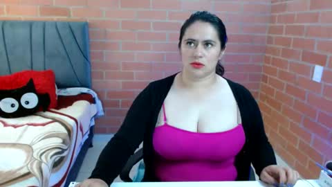 paula__117 online show from 07/21/26, 08:11