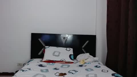 PAULA online show from 09/13/25, 05:51